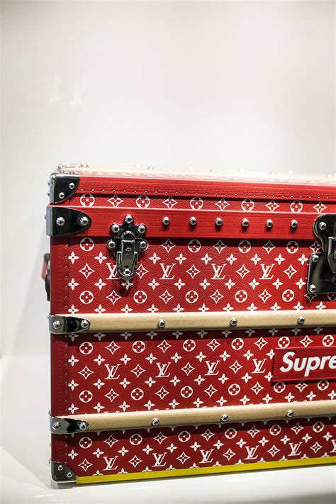 supreme louis vuitton trunk replica|louis vuitton monogram trunk.